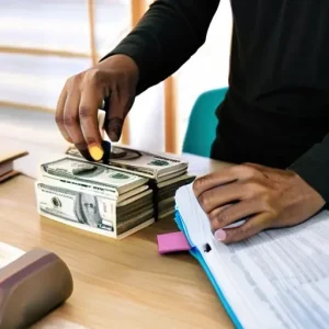 Как выстроить полезные привычки в обращении с деньгами